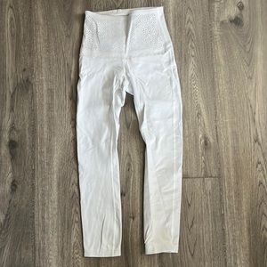 Lululemon lace legging.